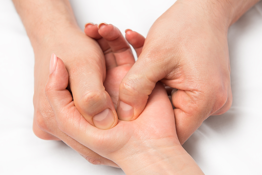 The Role of Massage Therapy in Alleviating Chronic Pain for Rheumatology Patients